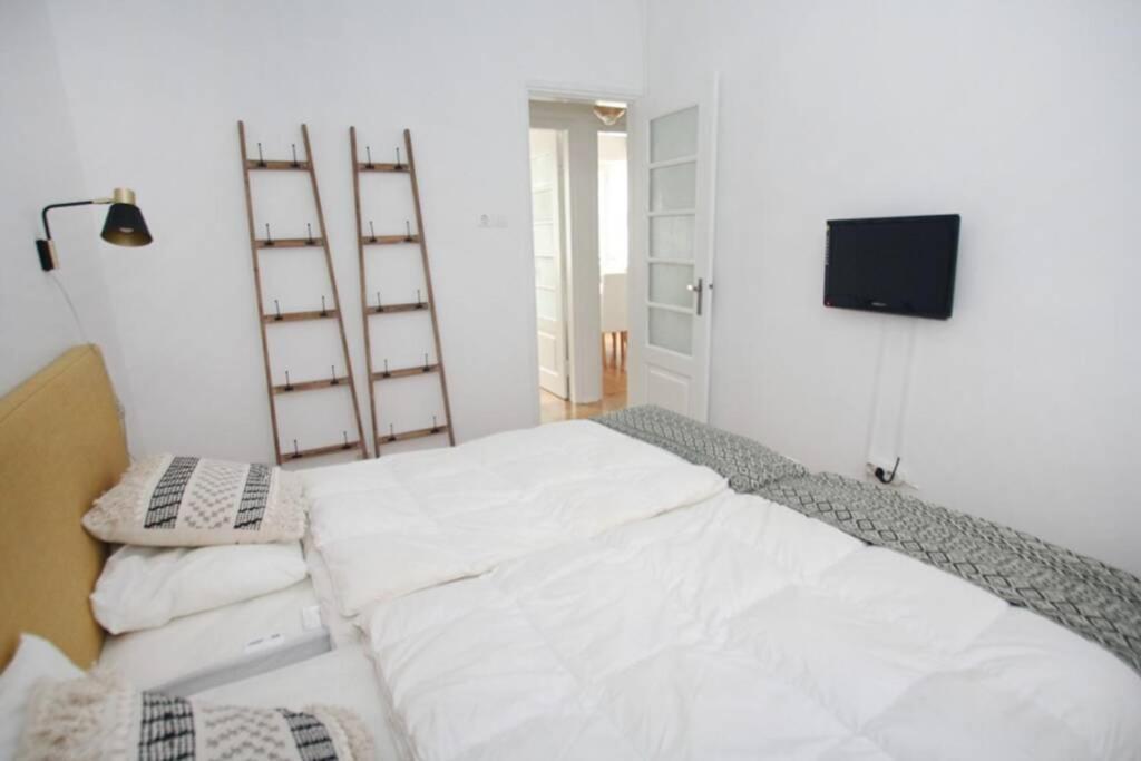 Casa A 50M Da Praia, Zona Central Da นาซาเร ภายนอก รูปภาพ