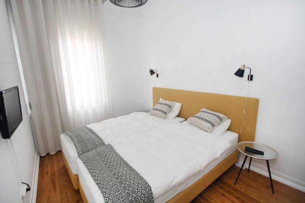 Casa A 50M Da Praia, Zona Central Da นาซาเร ภายนอก รูปภาพ